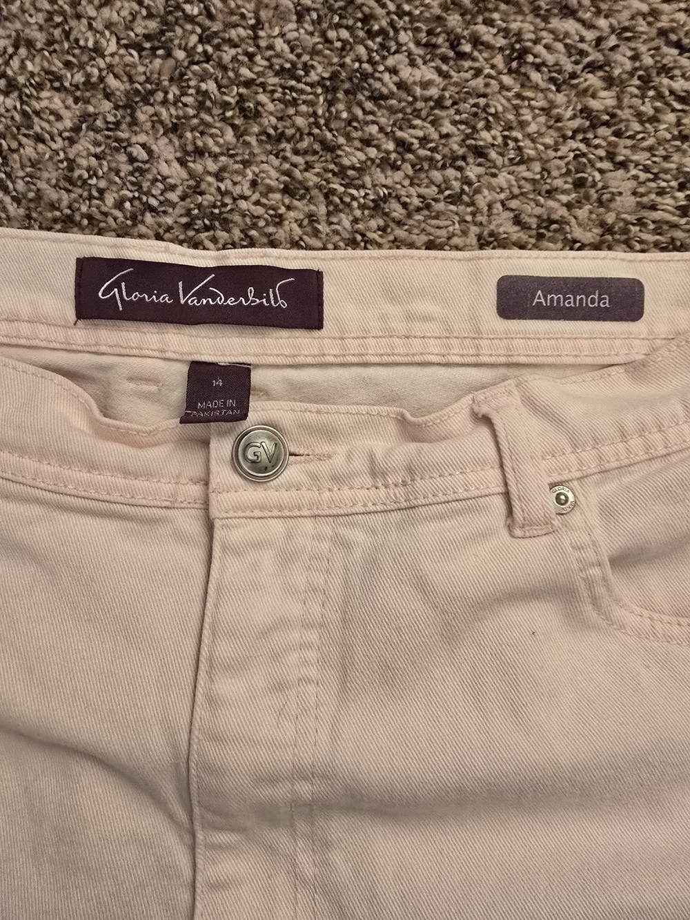 Gloria Vanderbilt Amanda High-Rise Jeans in Pale Pink